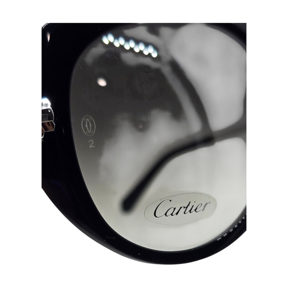 Sophisticated Black CARTIER Sunglasses - Picture 9 of 10
